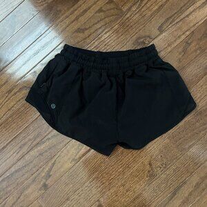 Lululemon hotty hot shorts size 2 black
